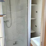 Mobil-home Avec Terrasse - 4 Pers. - Api-1-52-2039 La Tour-dʼAuvergne