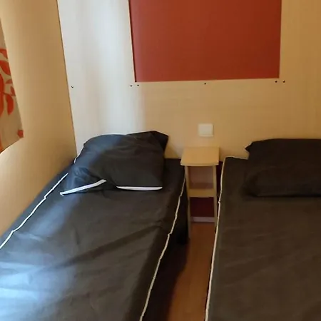 Mobil-home Avec Terrasse - 4 Pers. - Api-1-52-2039