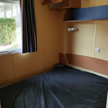 Mobil-home Avec Terrasse - 4 Pers. - Api-1-52-2039 Campsite La Tour-d'Auvergne
