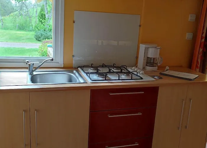 Mobil-home Avec Terrasse - 4 Pers. - Api-1-52-2039 *