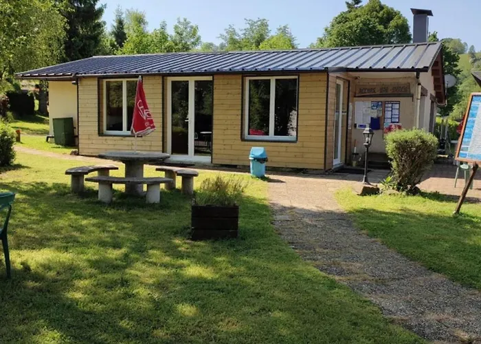 Mobil-home Avec Terrasse - 4 Pers. - Api-1-52-2039 *