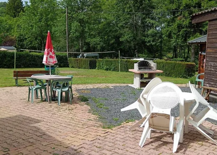 Mobil-home Avec Terrasse - 4 Pers. - Api-1-52-2039 La Tour-d'Auvergne